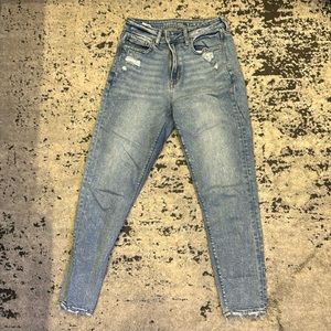 American eagle mom jeans size 4